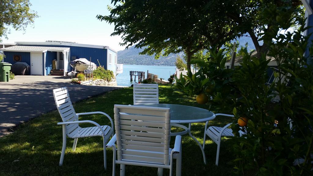 Lake Place Resort Glenhaven Exteriör bild