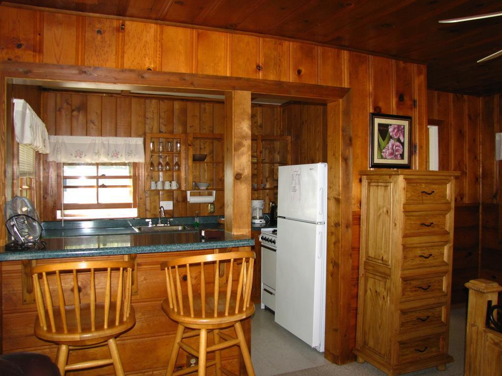 Lake Place Resort Glenhaven Rum bild
